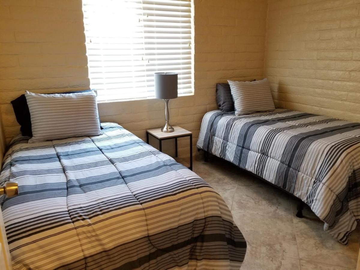 Tucson Airport Oasis Appartement Buitenkant foto